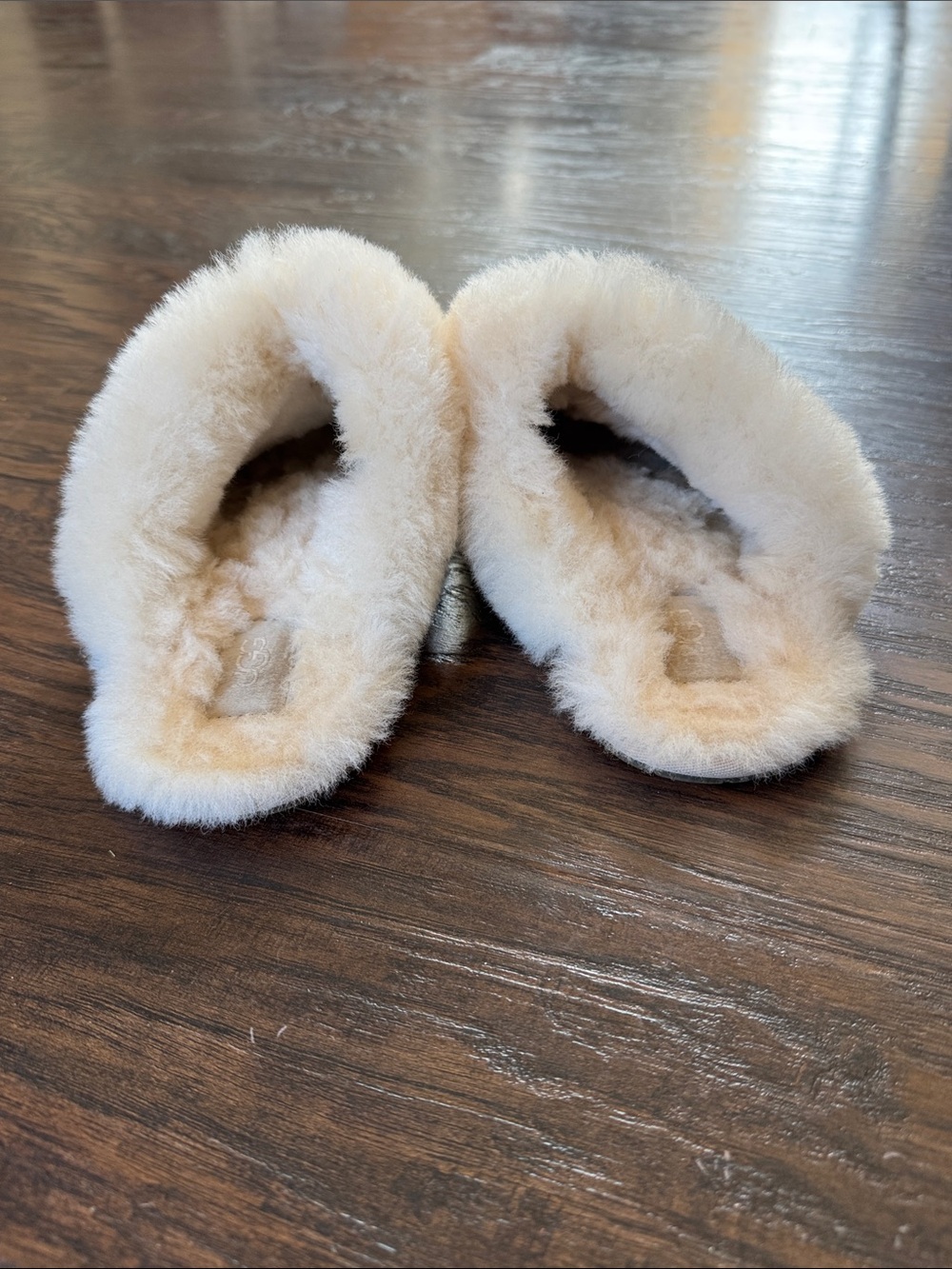 UGG Sand/Shearling Slide Slippers - Picture 5 of 9